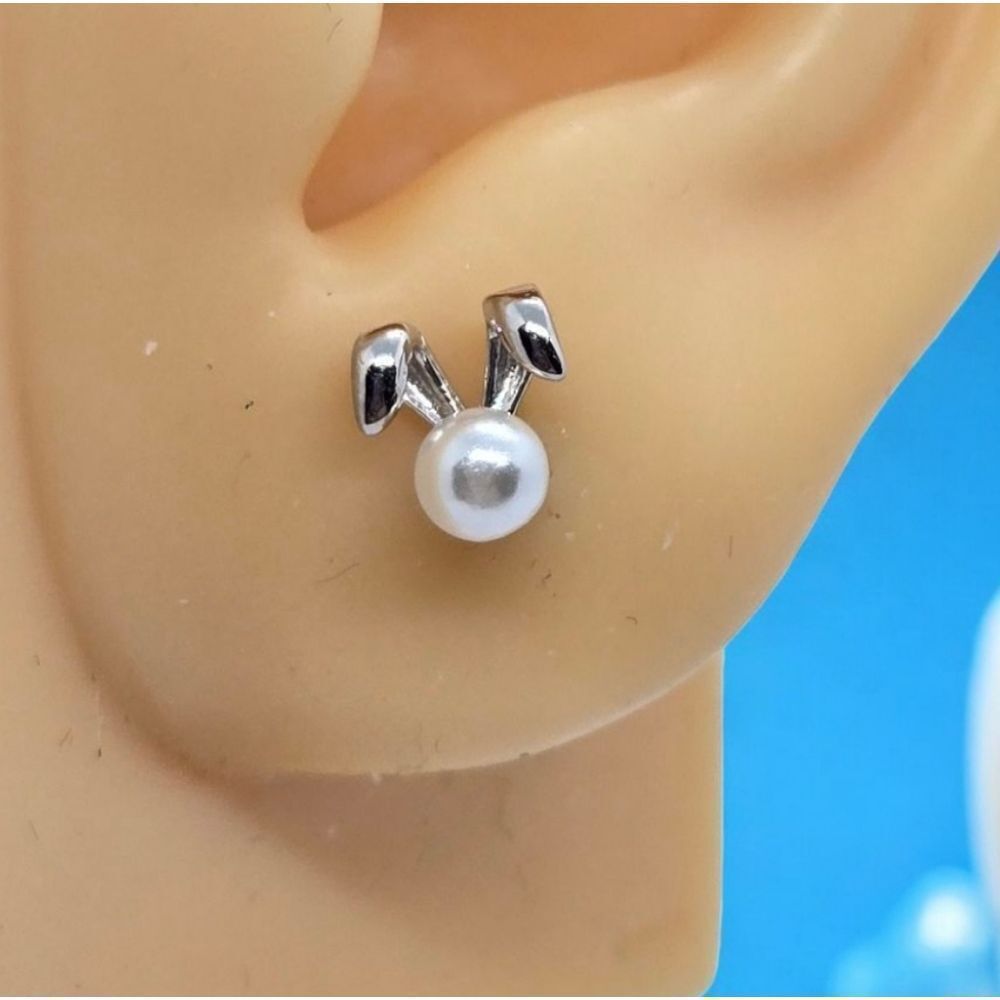 Tiny Bunny Earrings S925 SterlingโSilver Pearl Stud Pierced Easter Rabbit Spring